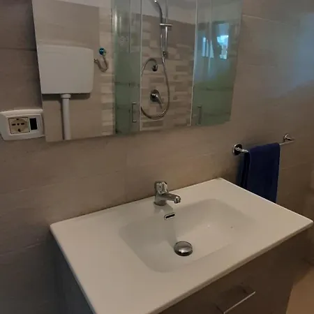 Daire Casa Le Bleu Et Le A 180 Mt Dal Mare Tertenìa
