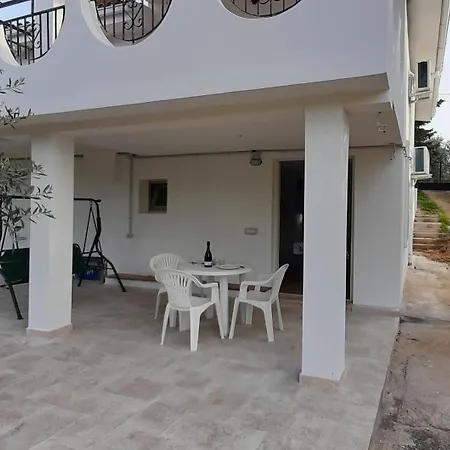 Casa Le Bleu Et Le A 180 Mt Dal Mare