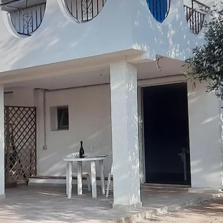 Appartamento Casa Le Bleu Et Le A 180 Mt Dal Mare